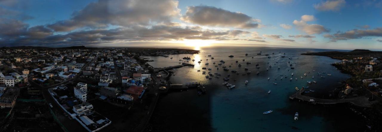 Galapagos Sunset Hotel Puerto Baquerizo Moreno Exterior foto